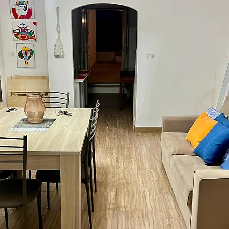 Salento Di Massimo Ferilli Naomi توري فادو